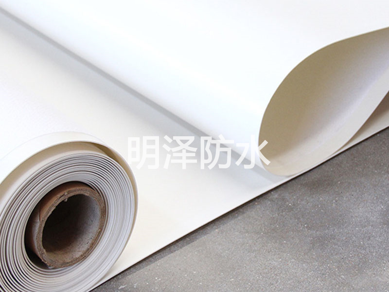 热塑性聚烯烃（TPO）防水卷材